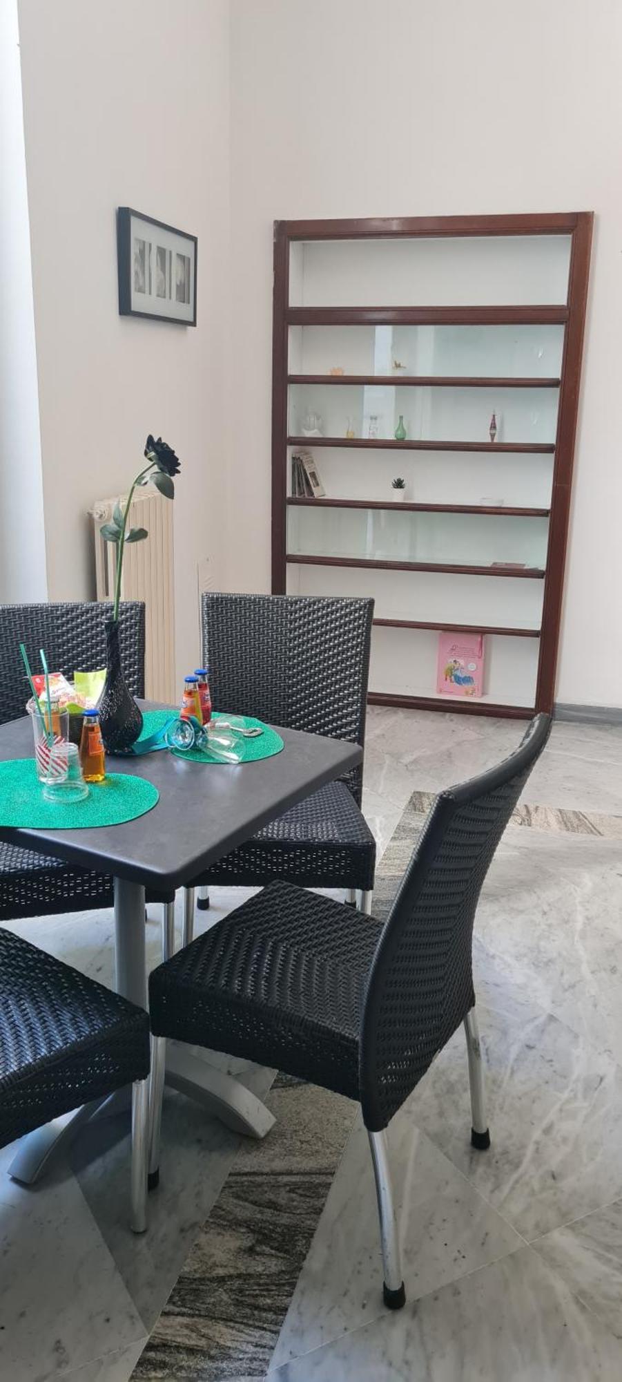 Le Ginestre In Centro Bed and Breakfast Salerno Rum bild